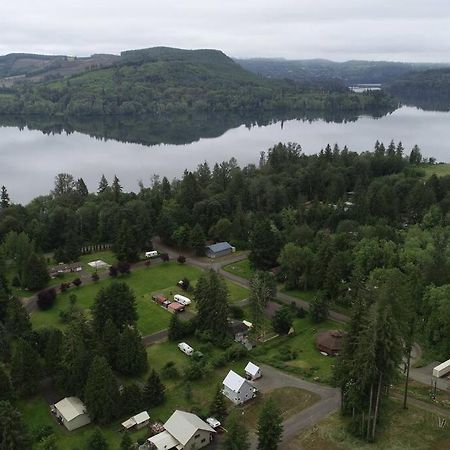 Romantic Cozy Cabin Walk To Lake Hot Tub Bikes Kayaks Grill Onalaska 外观 照片