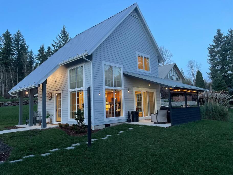 Romantic Cozy Cabin Walk To Lake Hot Tub Bikes Kayaks Grill Onalaska 外观 照片